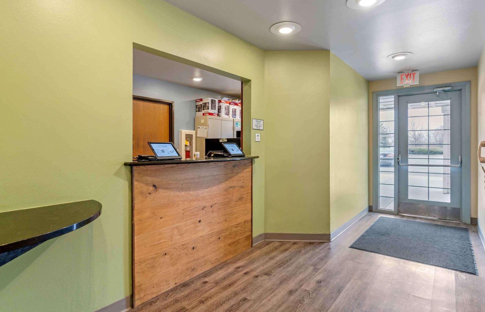 Extended Stay America Select Suites - Indianapolis - Greenwood Εξωτερικό φωτογραφία