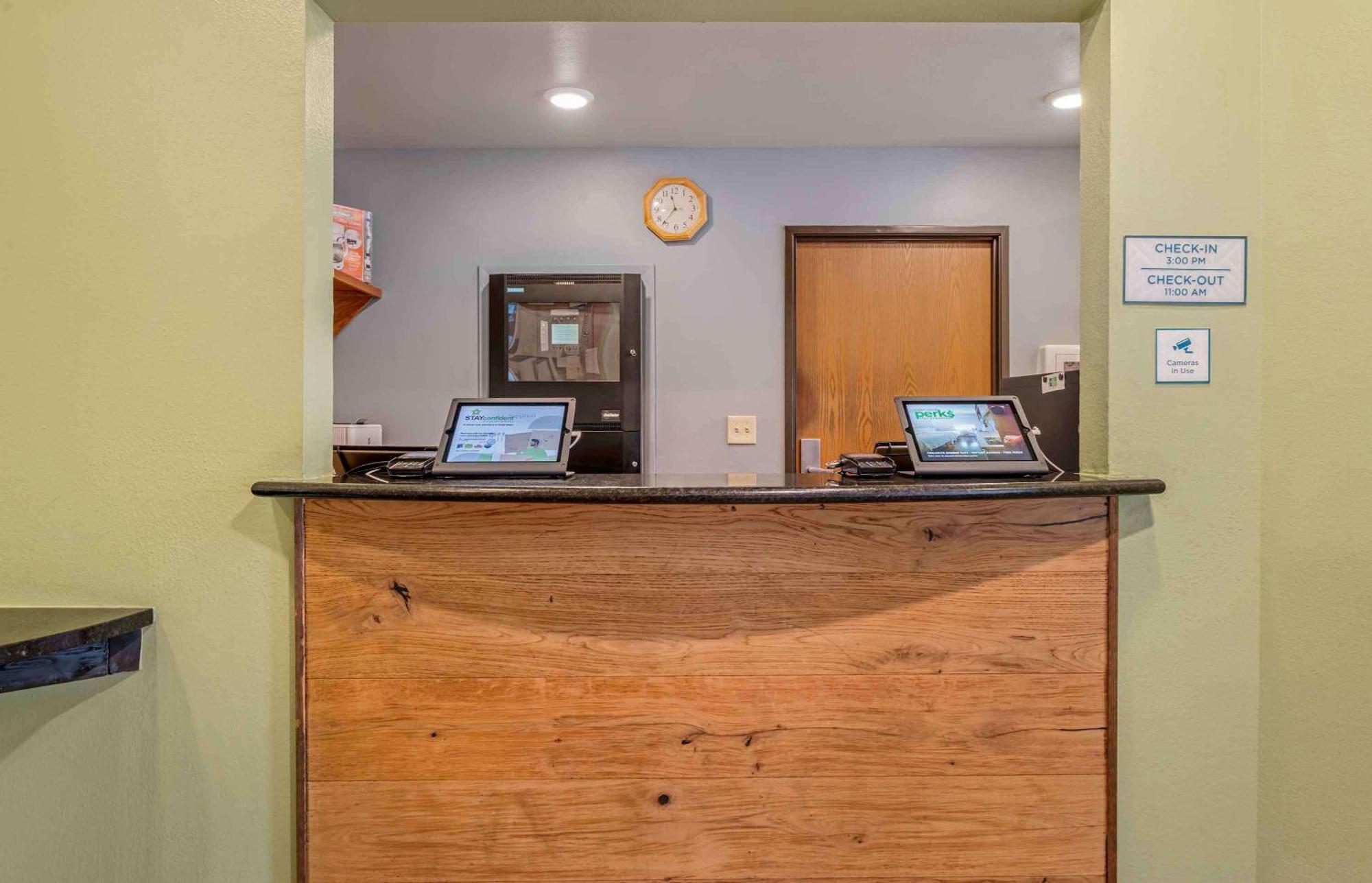 Extended Stay America Select Suites - Indianapolis - Greenwood Εξωτερικό φωτογραφία